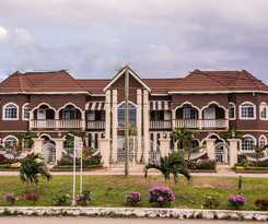 Hotel ClockTower Apartments