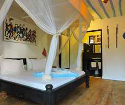 Hotel Paje By Night