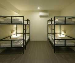 Hotel Travelers Plus - Hostel
