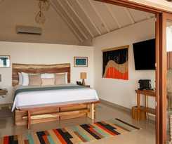 The Beachfront by The Fivess - All inclusive