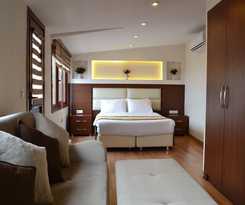 Seven Days Hotel