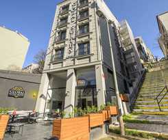 Global Suites Hotel