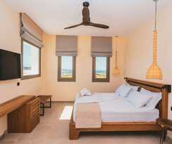 Hotel Kouros Blanc Resort and Suites