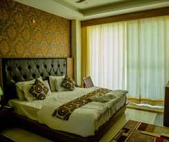 Hotel Vatika Heights