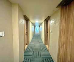 Hotel The Orion Plaza
