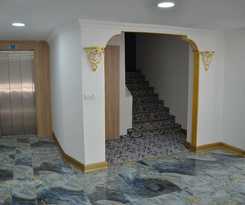 Piyes Otel