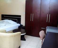 Hotel Oasis Green Garden