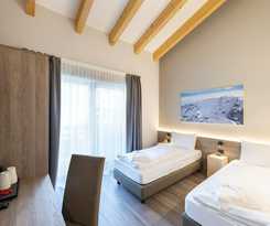 Chalet Aster