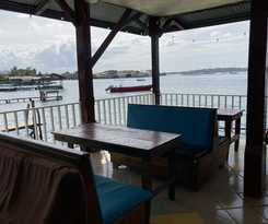 Hotel Los balcones over the sea