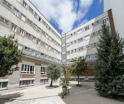 Hotel Ensuite Rooms for Women Only - LEON