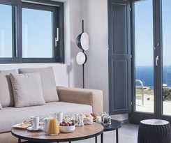 SantAnna Luxury Suites