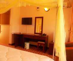 Entebbe Travelle\'rs Inn