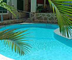 Hotel Merry Villa and Apartments