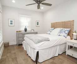 Hotel Magnolia Cottages by the Sea by Panhandle Getaways