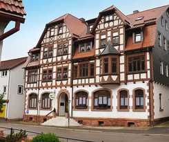  Hotel Restaurant Zur Hallenburg