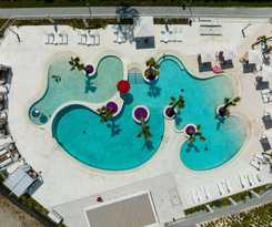 Pareus Beach Resort
