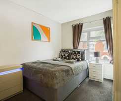 OYO Clamart
