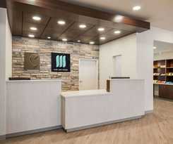 Hotel MainStay Suites