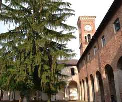  Il Chiostro Hostel and Hotel