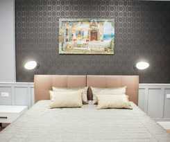 Hotel Golden Horse