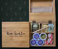 Hotel River Rock Inn BandB - Adults Only