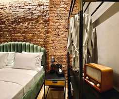 RUZ Hotels