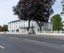 The Lawns Guest House
