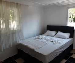 Selina Hotel