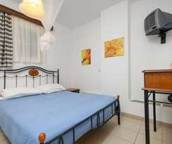 Hotel Ydreos Studios and Apartments
