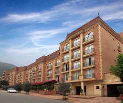 Windsor House Inn By GEH Suites