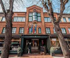 Hotel Navalis