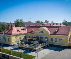 De Gamlas Hem and Restaurant