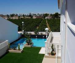 Hotel Apartamentos La Laguna