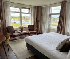 Hotel De Zon and Restaurant by Flow