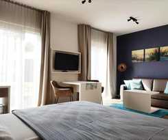 Amper Art Hotel