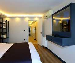  Galata King Suites