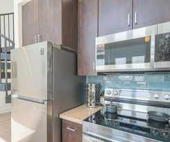 1 BR Loft Views King Beds Shop Dine 4053