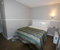 Motel Beach Bum West-O