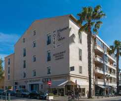 Hotel H&ocirc;tel Holidays and Work
