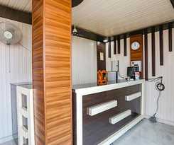 Hotel Fabhotel Jms Residency