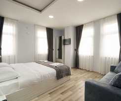 Element Residence