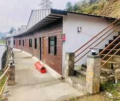 Hotel Shivay Kingdom Eco Cottage And Huts