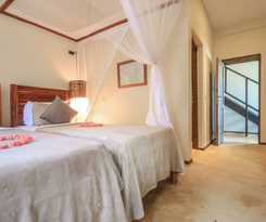 Jambiani Villas