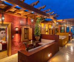 Hotel 10GR Boutique and Wine Bar