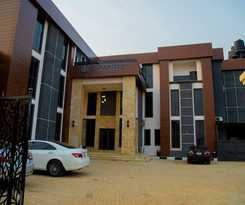 Hotel Entrust and Suites