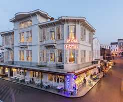 Mom Hotel