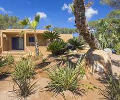 Hotel Ses Eufabietes Apartments and Restaurant