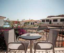 Frida Apartments