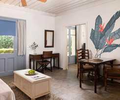 Hotel Porto Kea Suites