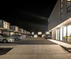 Hotel The Com Plex Motel